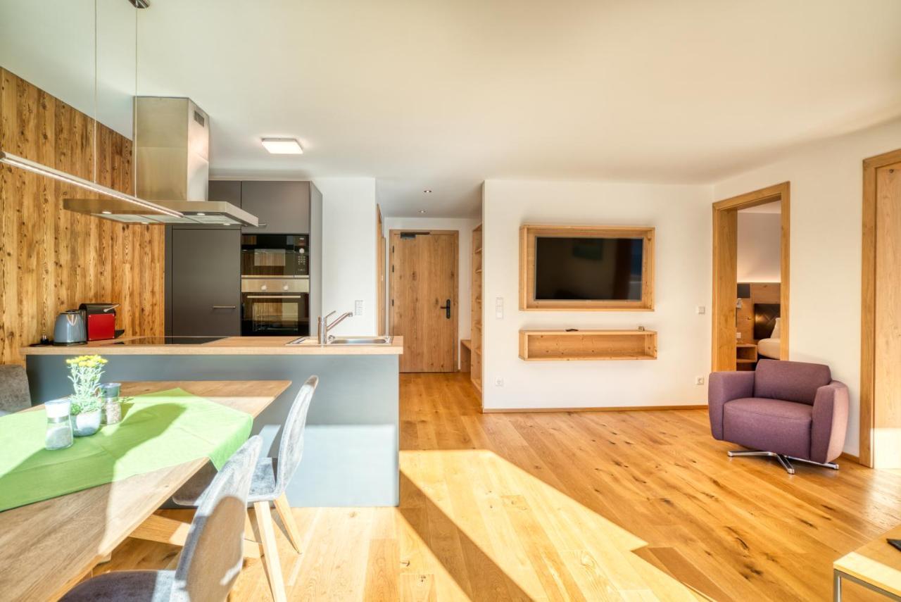 Hus23 With Wellness Apartman Schröcken Kültér fotó