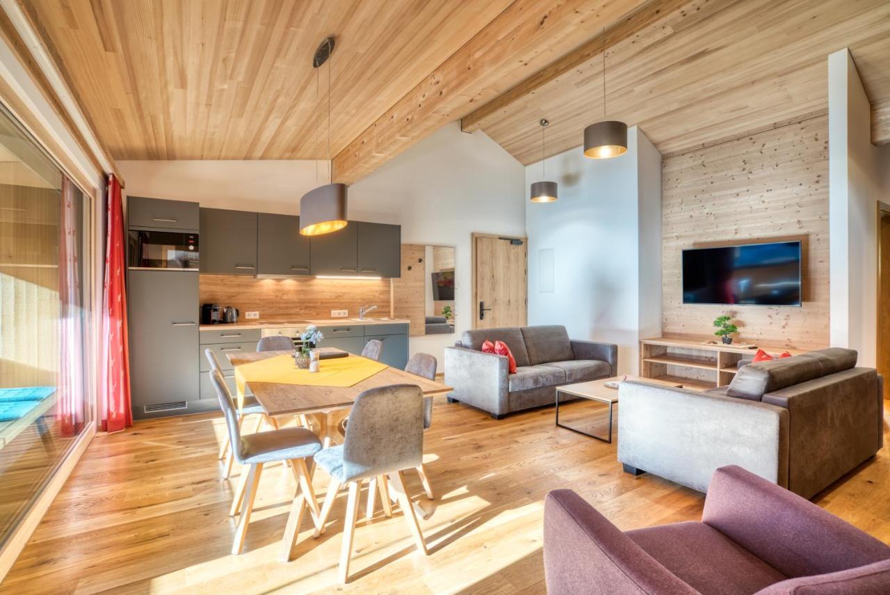 Hus23 With Wellness Apartman Schröcken Kültér fotó