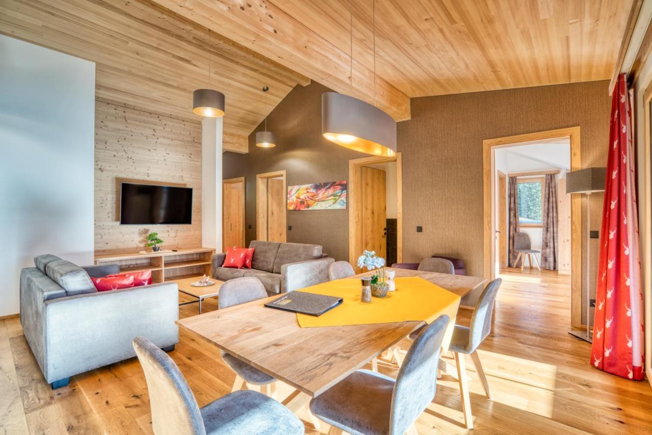 Hus23 With Wellness Apartman Schröcken Kültér fotó