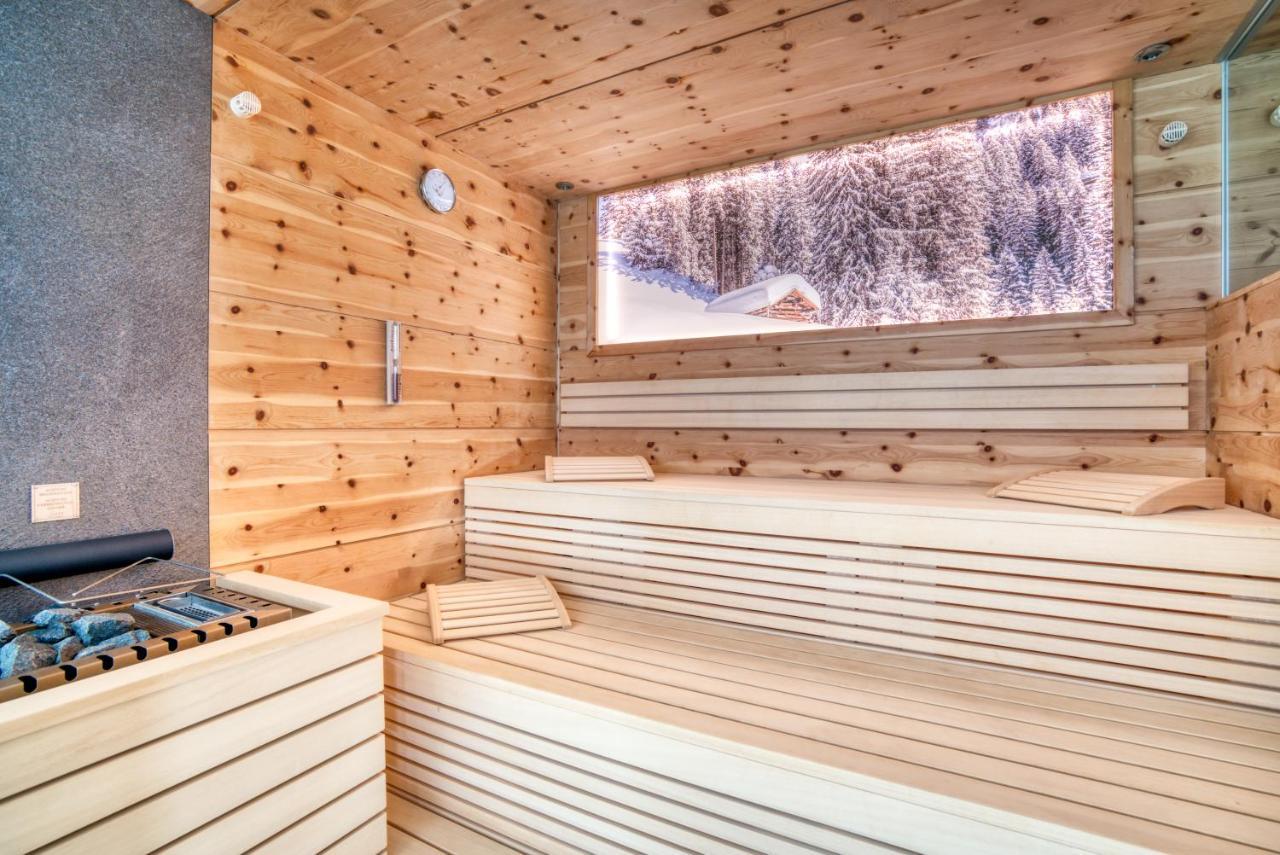 Hus23 With Wellness Apartman Schröcken Kültér fotó
