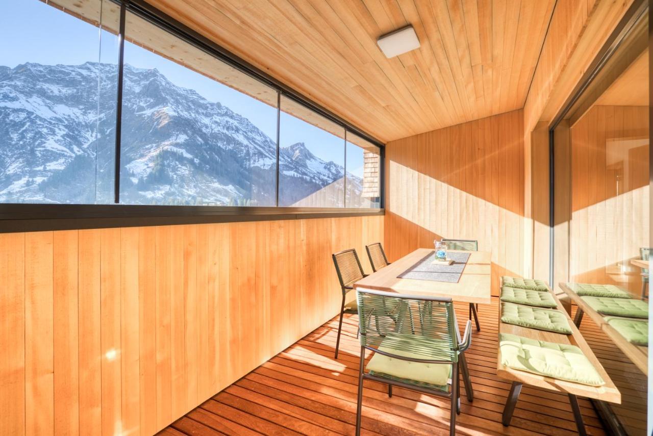 Hus23 With Wellness Apartman Schröcken Kültér fotó