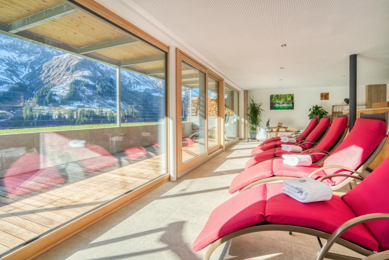 Hus23 With Wellness Apartman Schröcken Kültér fotó