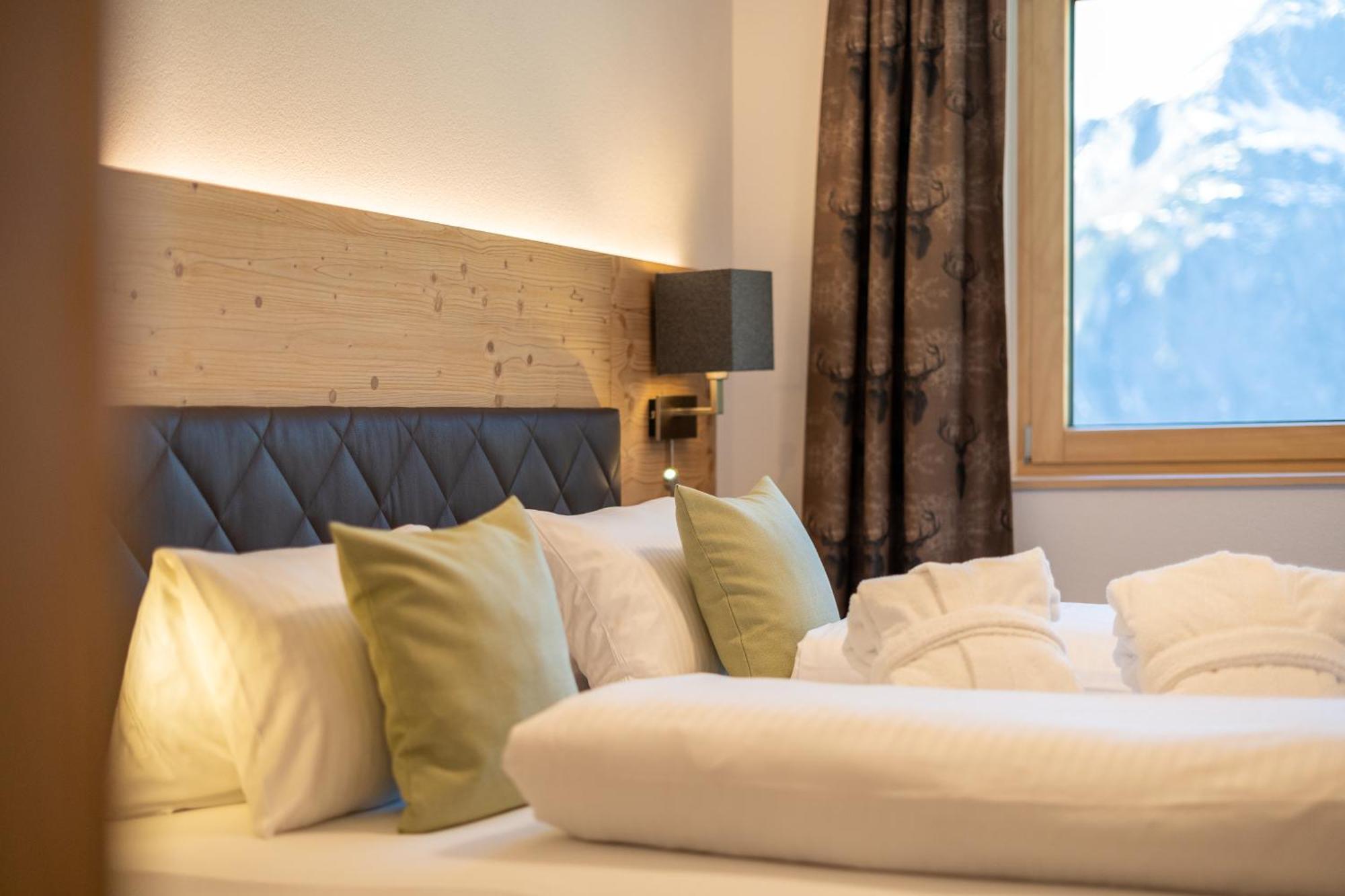 Hus23 With Wellness Apartman Schröcken Kültér fotó