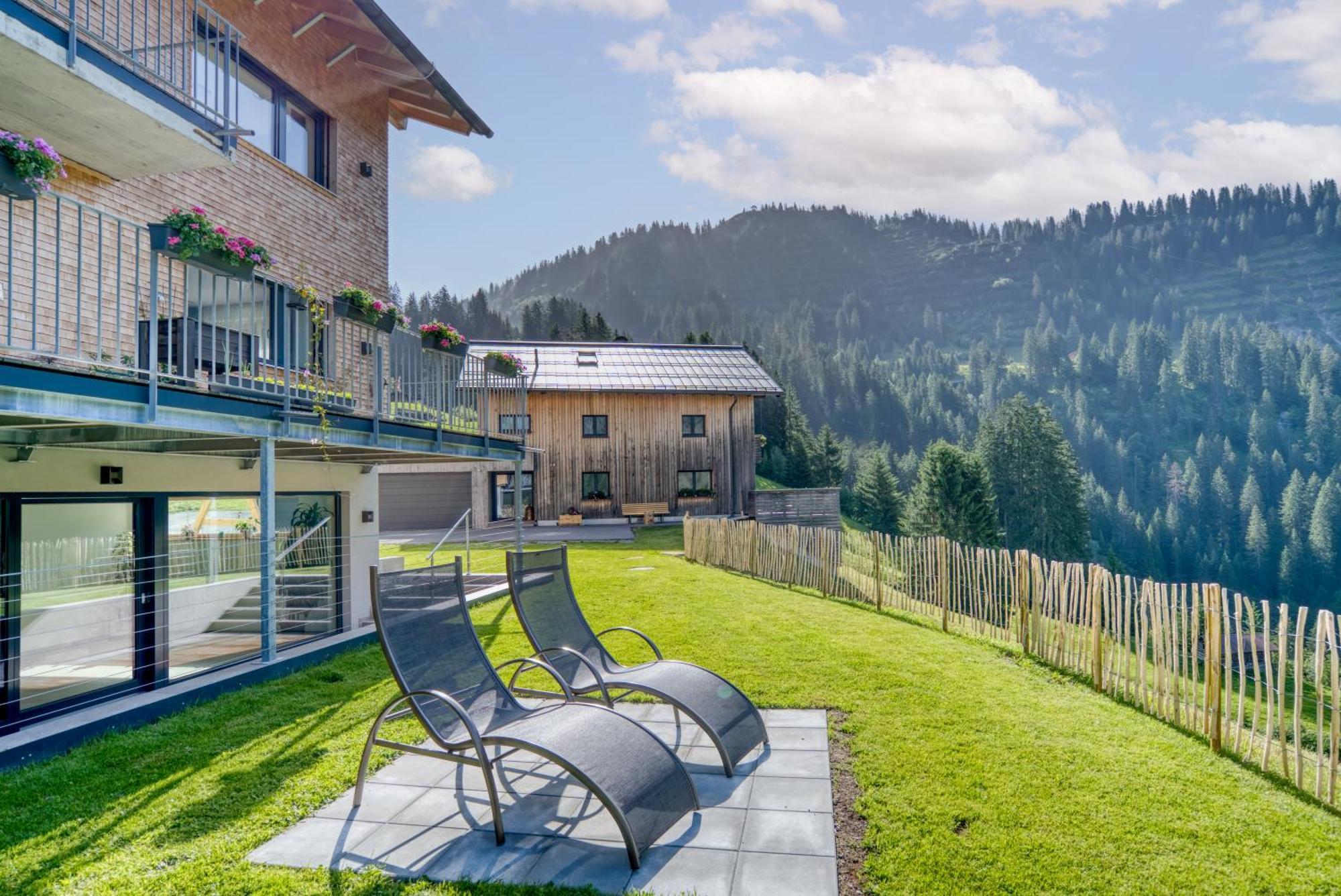 Hus23 With Wellness Apartman Schröcken Kültér fotó
